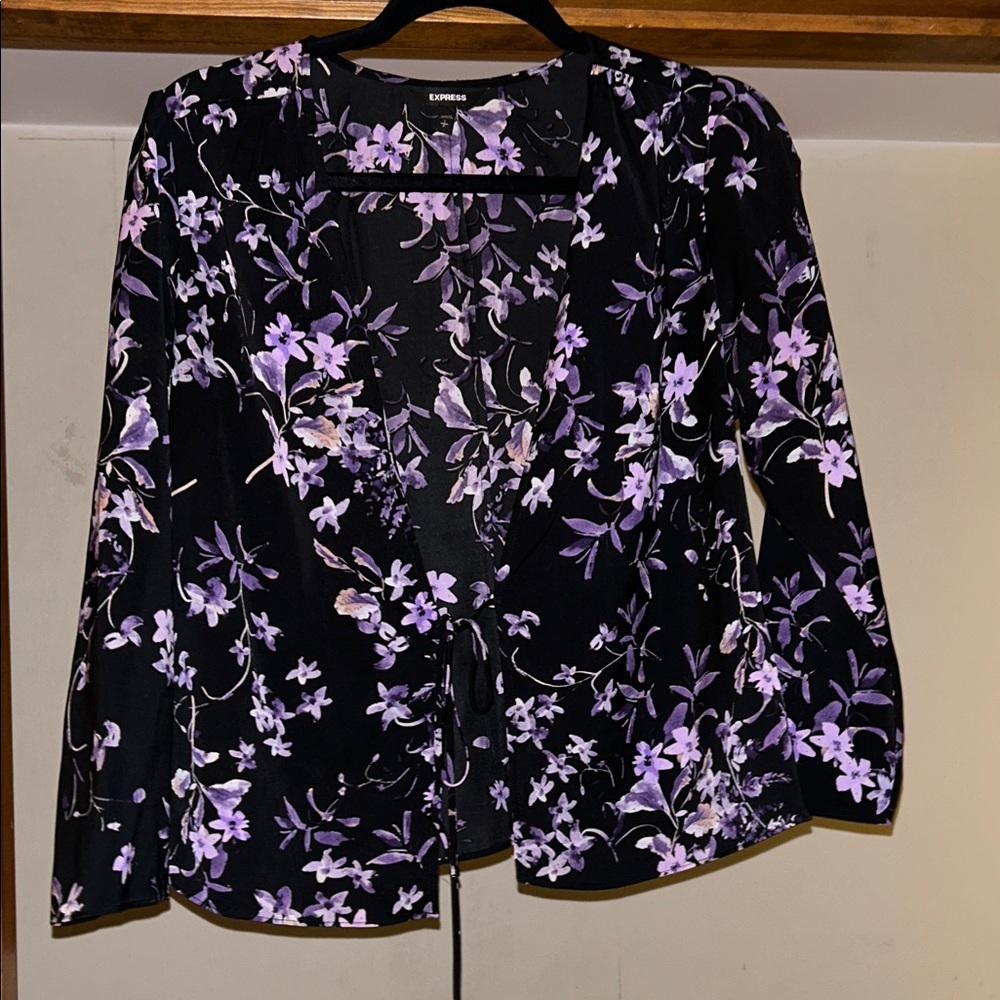 Express Women's Black and Purple Floral Blouse, Small